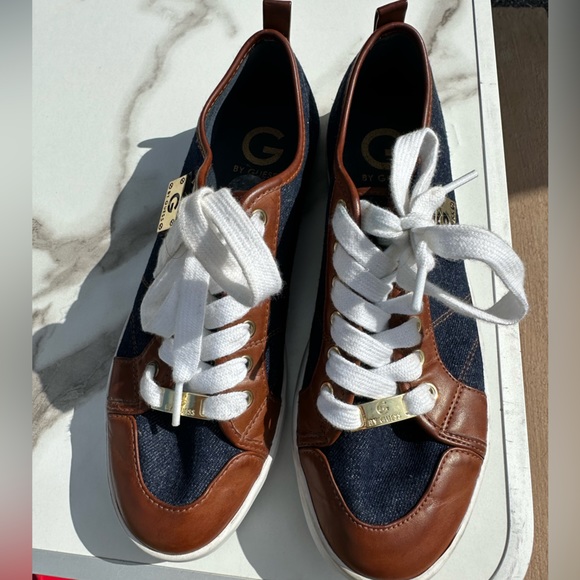 G by Guess Sneakers. Size 7.5. - Picture 4 of 6